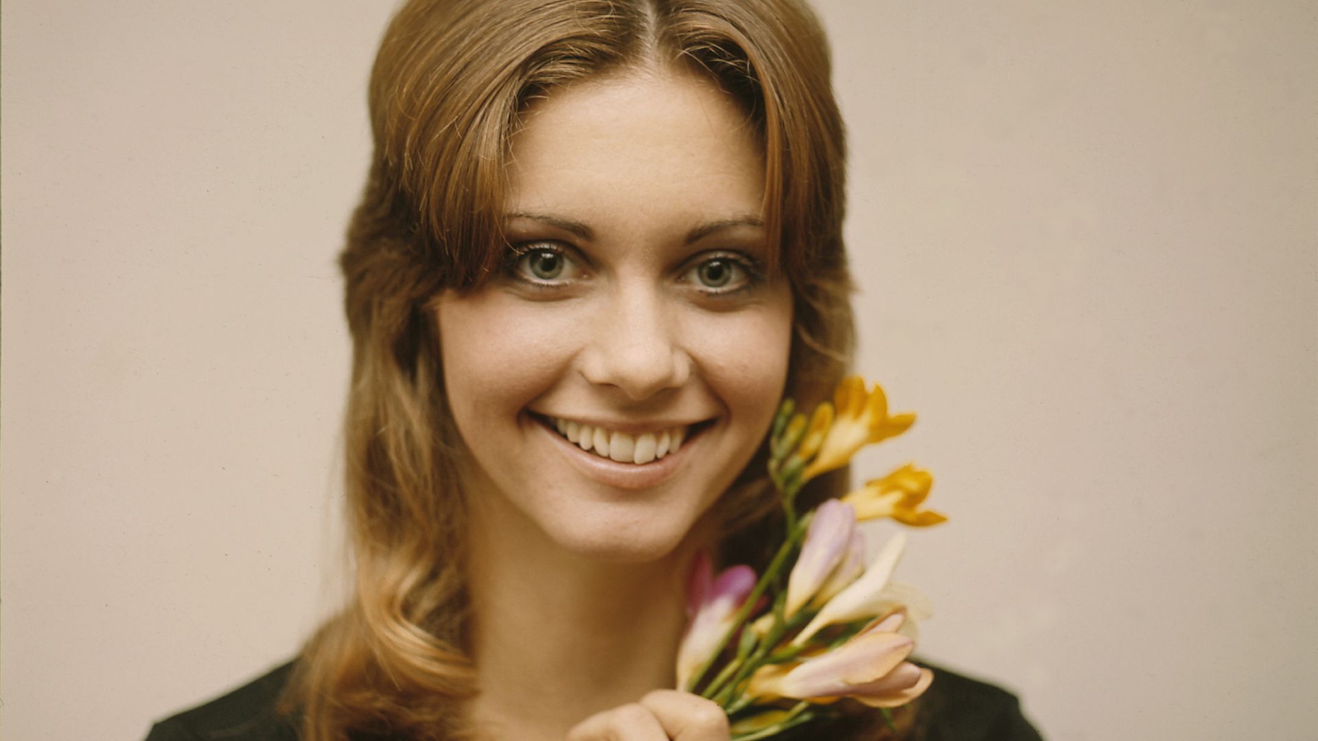 English-Australian singer, Olivia Newton-John, at Clareville Studios, Clareville Street, London, 1971. (Photo by Jeremy Fletcher/Redferns)