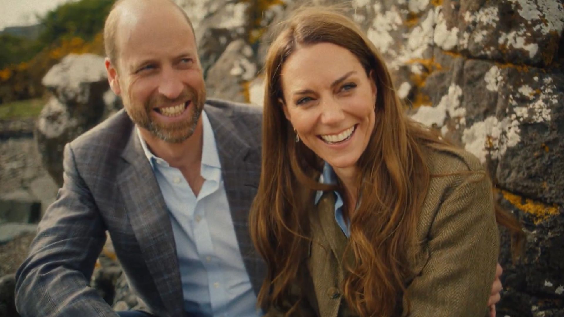 Prince William and Kate in her new video dedicated to Spring