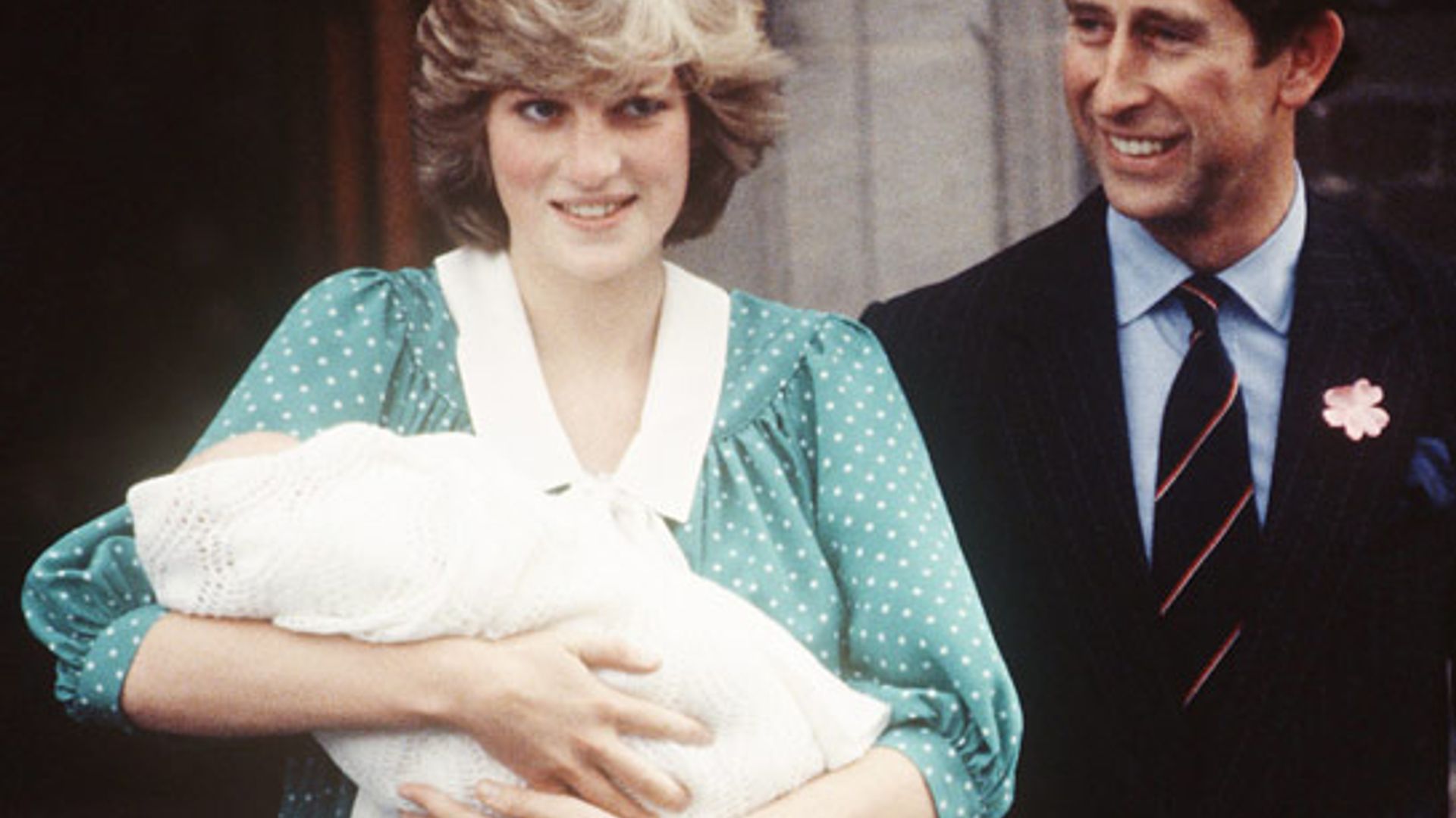 Relive the moment Princess Diana and Prince Charles left hospital with ...