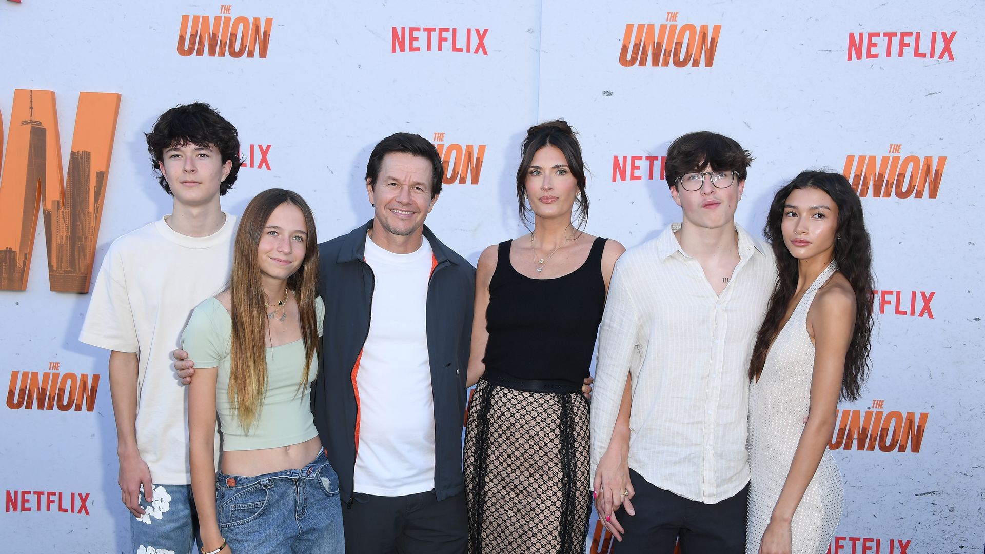 mark wahlberg and family the union premiere la