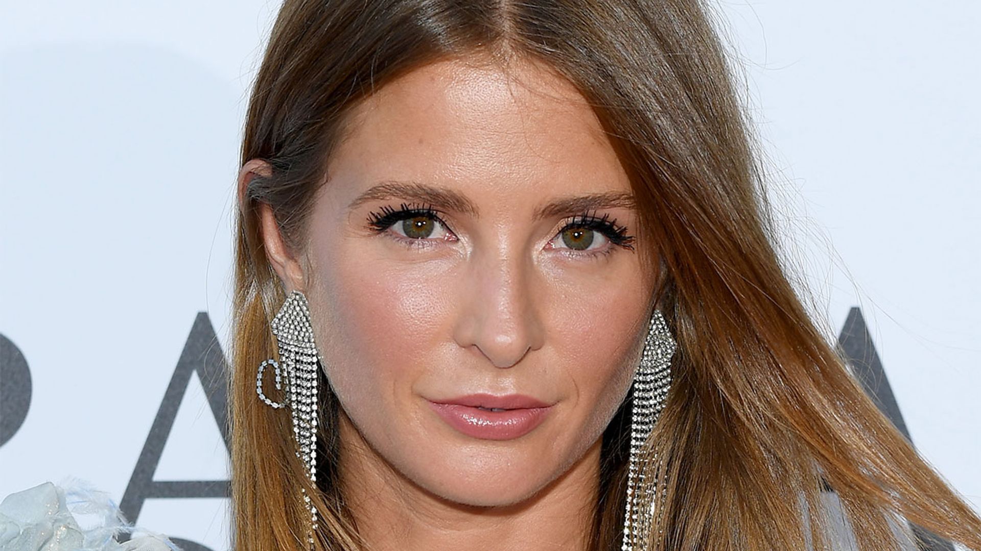 Millie Mackintosh just stepped out in Isabella Oliver pregnancy leggings and they're so chic
