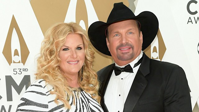 garth brooks and trisha yearwood cma awards 2019