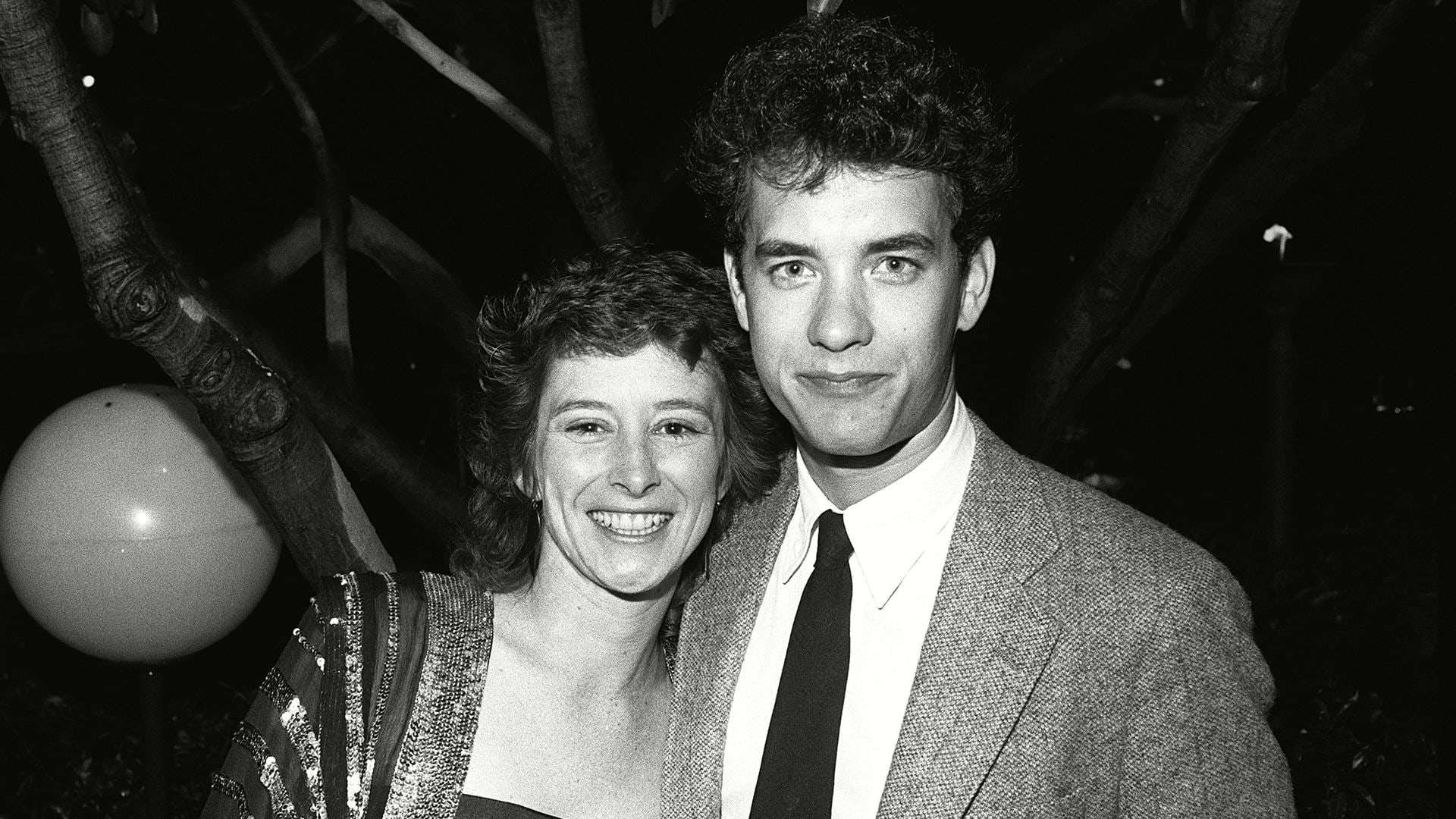 Tom hanks samantha lewes
