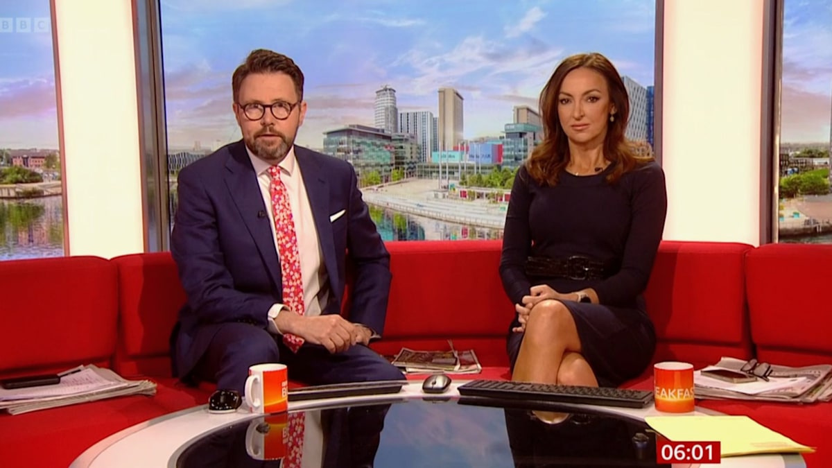 Bbc Breakfast S Sally Nugent Caught Off Guard Making Unexpected Gesture On Air Trendradars