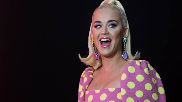 katy perry appearance sparks reaction