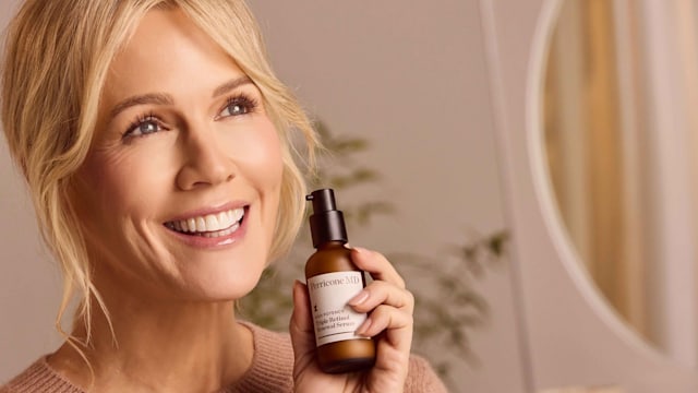 Jenny Garth for Perricone MD