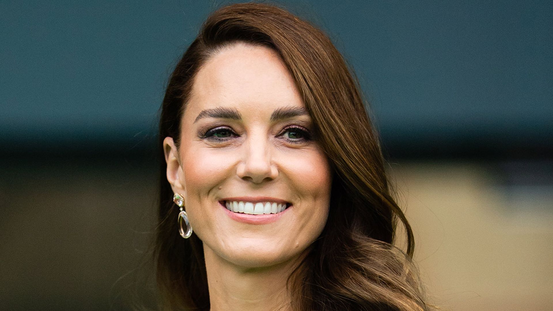 insulator Besættelse Bøde Kate Middleton's laminated brow makeover revealed | HELLO!