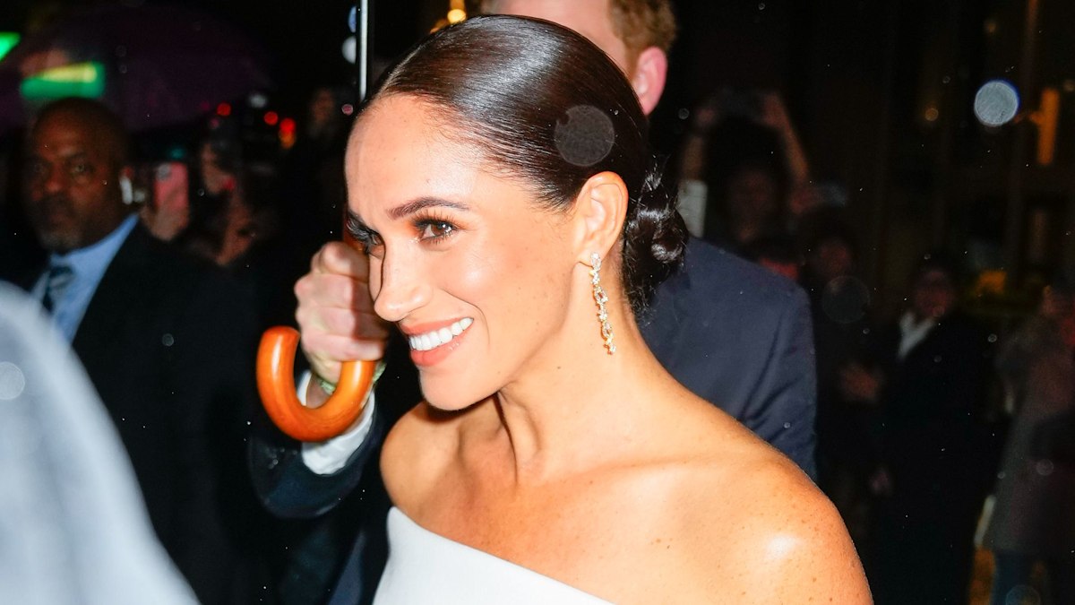 Meghan Markle surprises in shoulder-baring nude top and silhouette ...