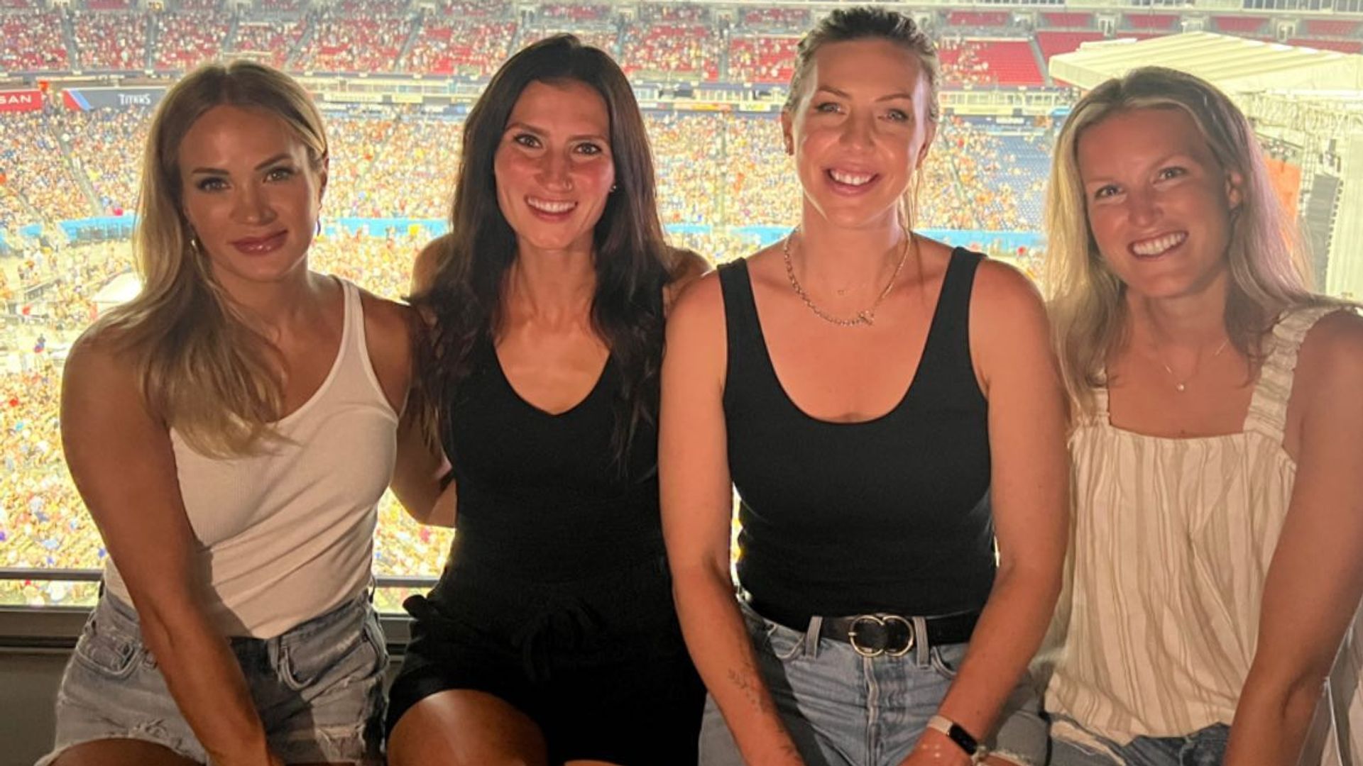 Carrie with her girlfriends at the George Strait show