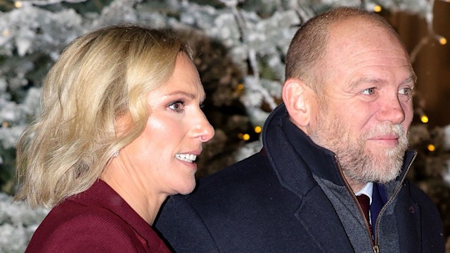 couple attending carol concert 