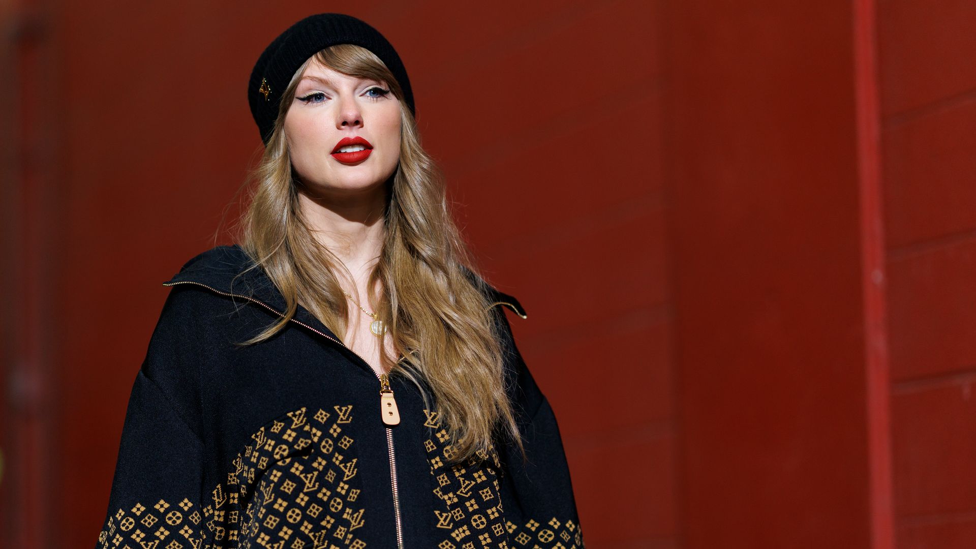 Taylor Swift’s full Louis Vuitton Look is a seriously bold monogram statement