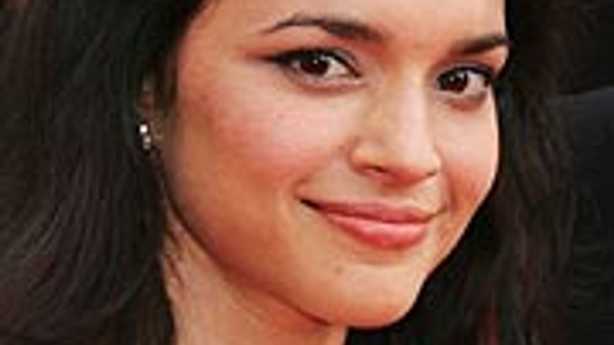 Norah Jones - Biography | HELLO!