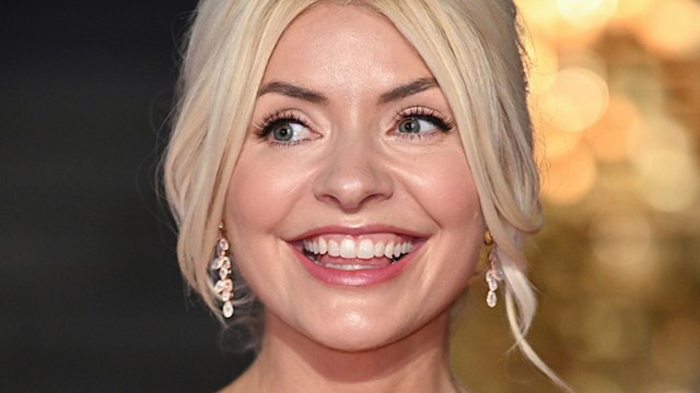 holly willoughby nails inc