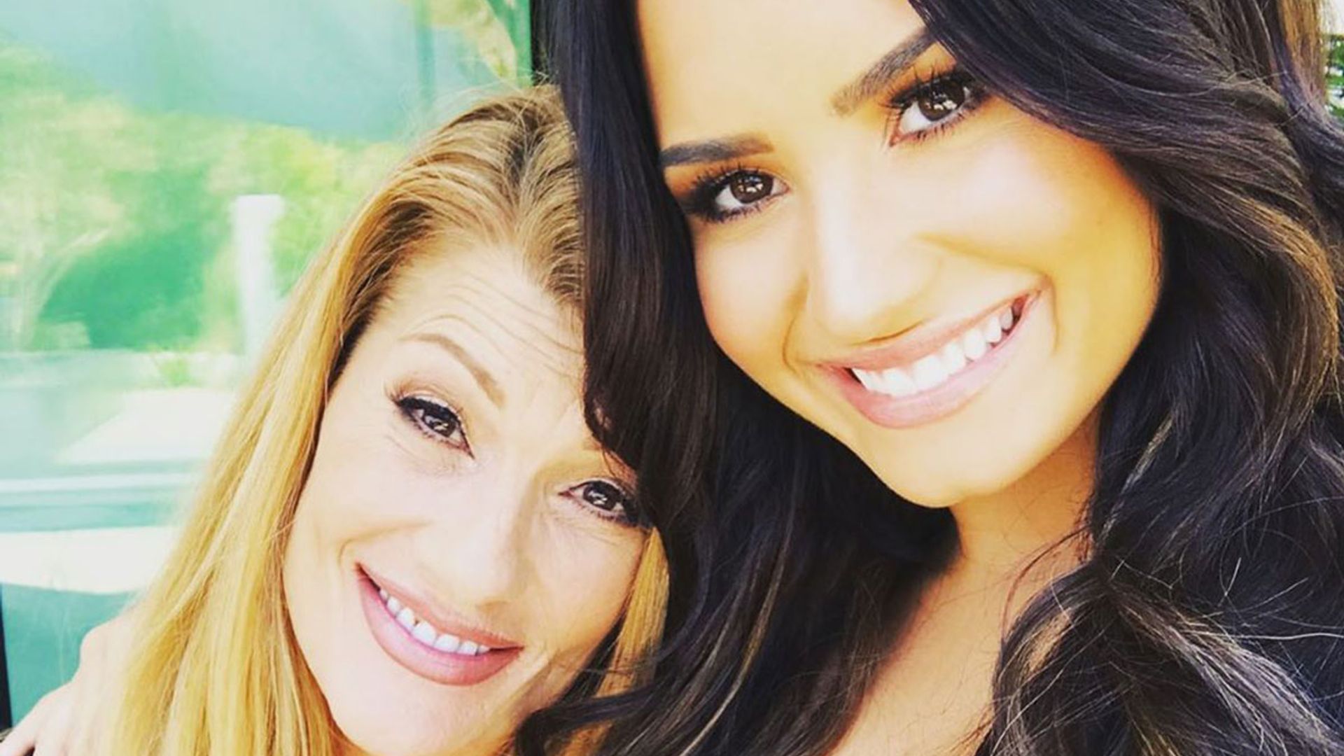 demi lovato and mother dianna