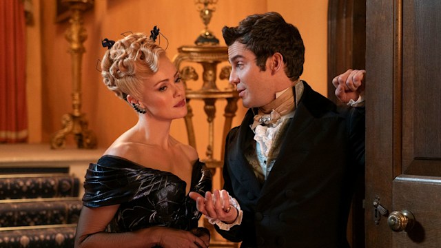 Hannah New as Lady Tilley Arnold, Luke Thompson as Benedict Bridgerton 