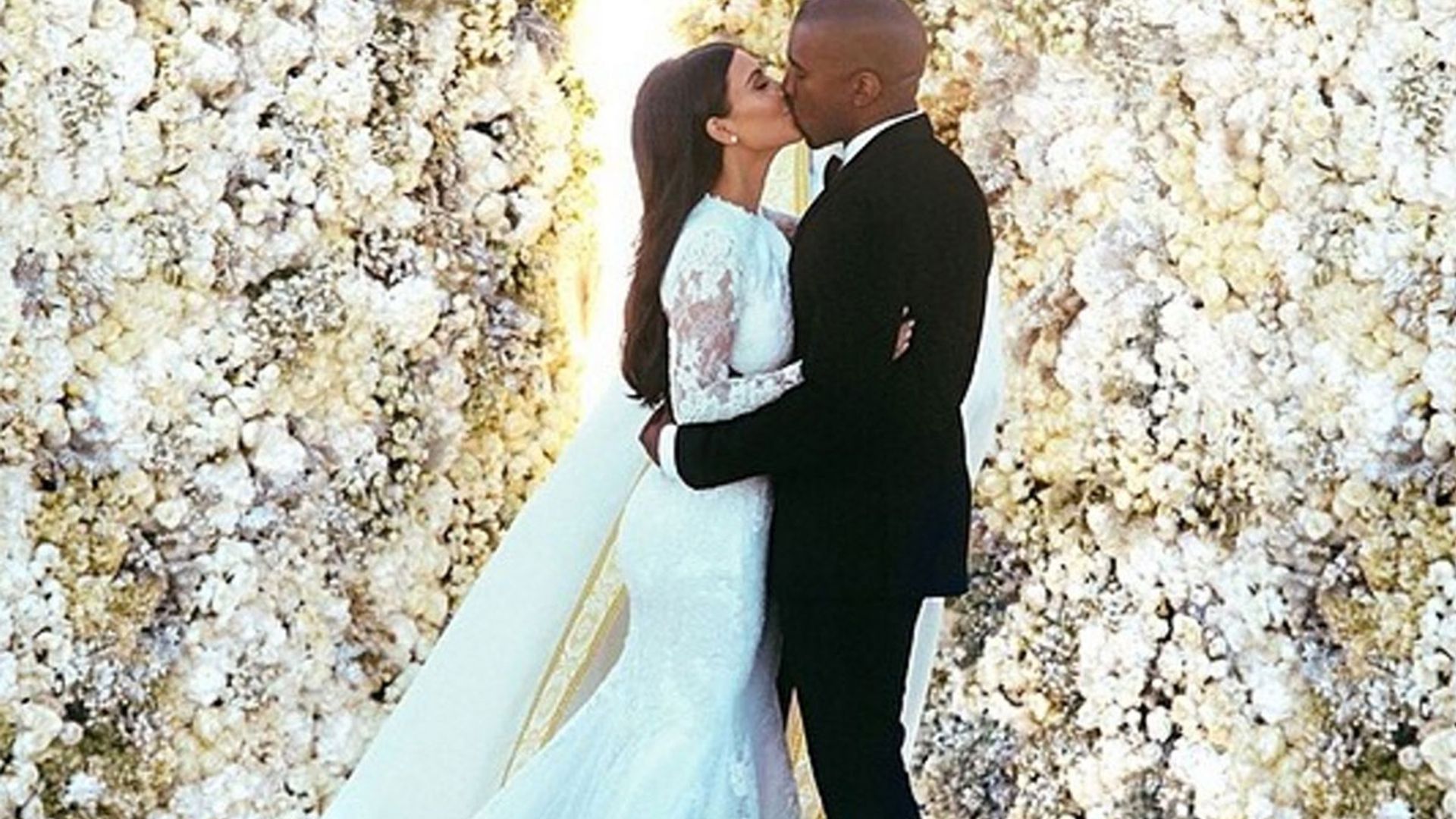 kim kardashian kanye west wedding