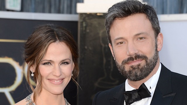 Actress Jennifer Garner and actor-director Ben Affleck arrive at the Oscars at Hollywood & Highland Center on February 24, 2013 in Hollywood, California.