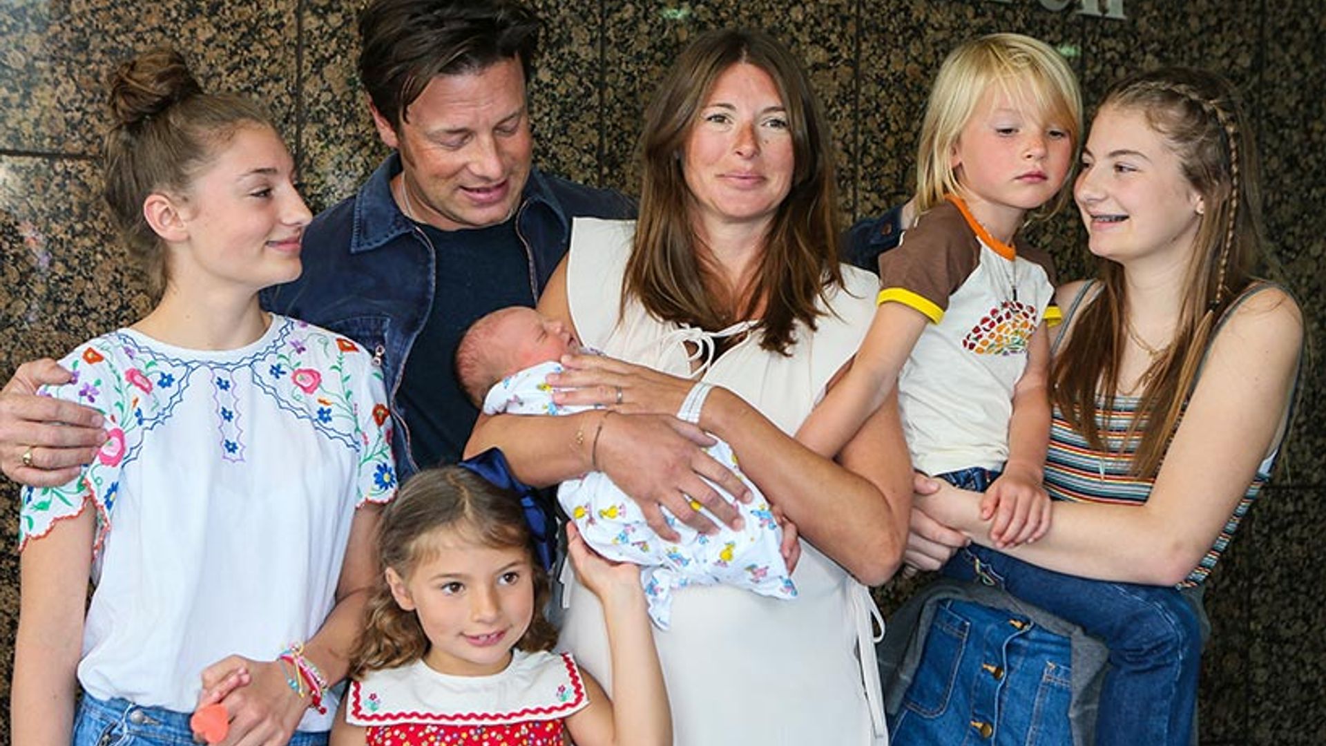 jools oliver family picture