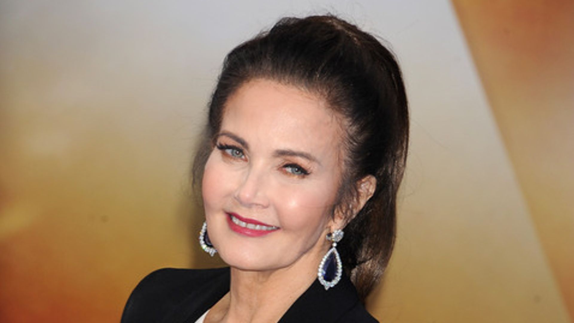 Lynda Carter in blazer