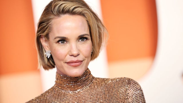leslie bibb bob 