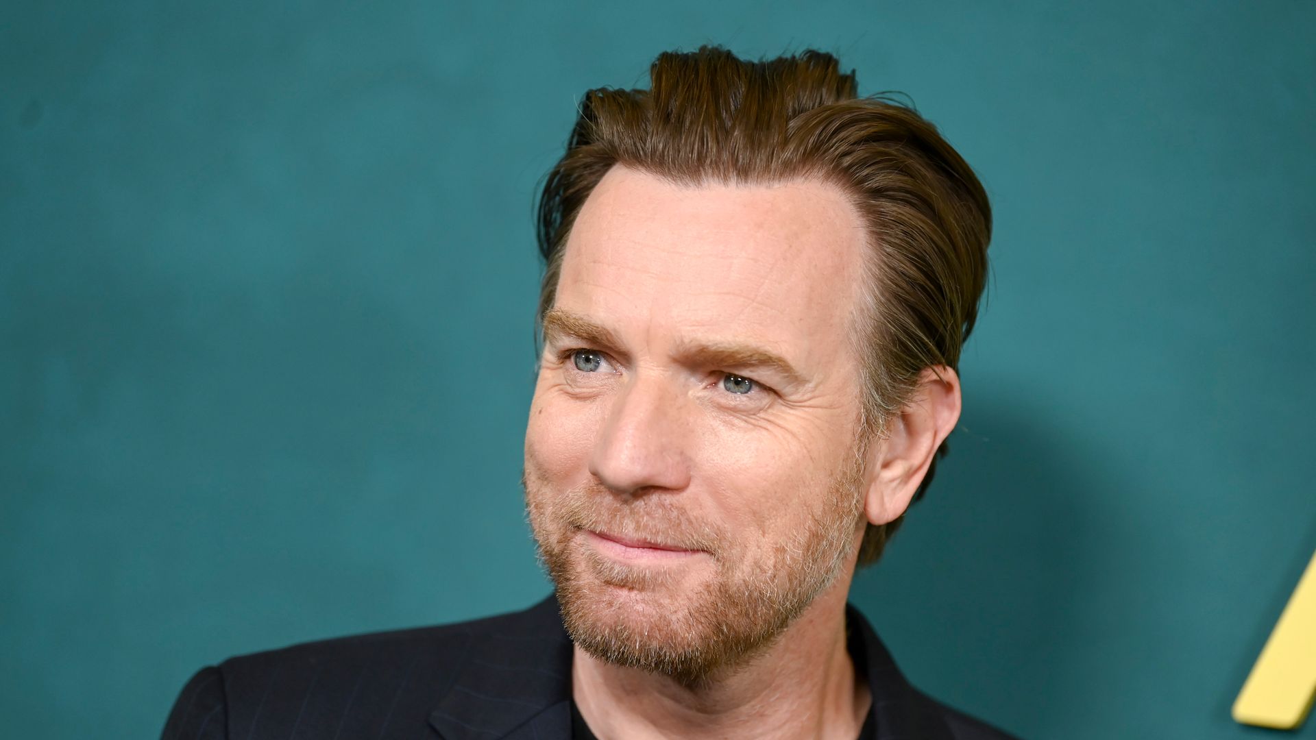 Ewan McGregor makes rare appearance with 4 of his kids during Hollywood Walk of Fame ceremony