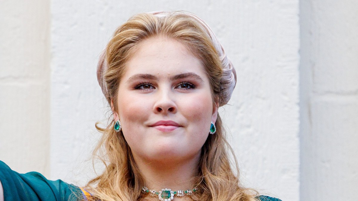 Princess Catharina-Amalia looks so regal in new birthday portrait | HELLO!