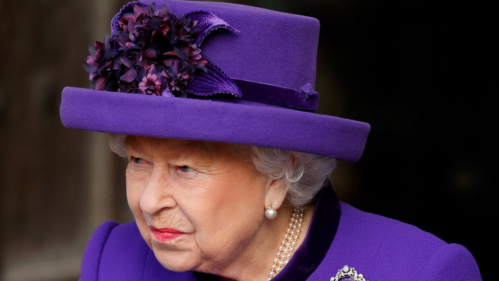 the queen commonwealth purple