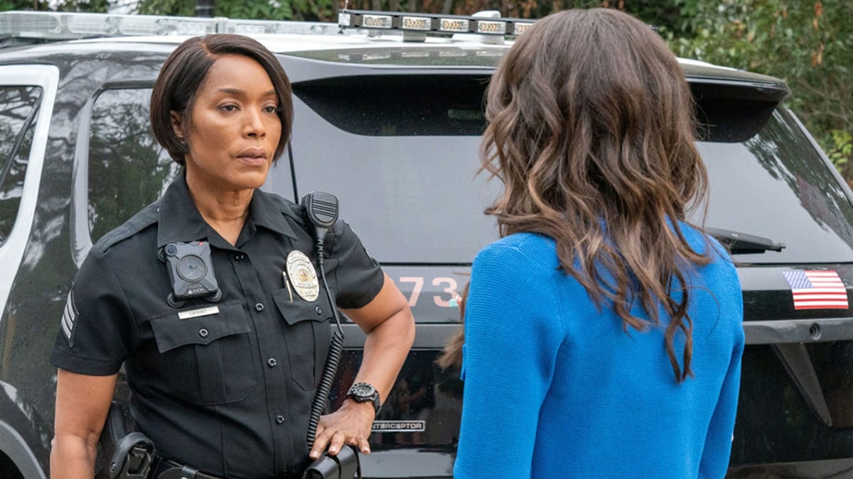 9-1-1 season 7 trailer reveals Angela Bassett's Athena Grant is much ...