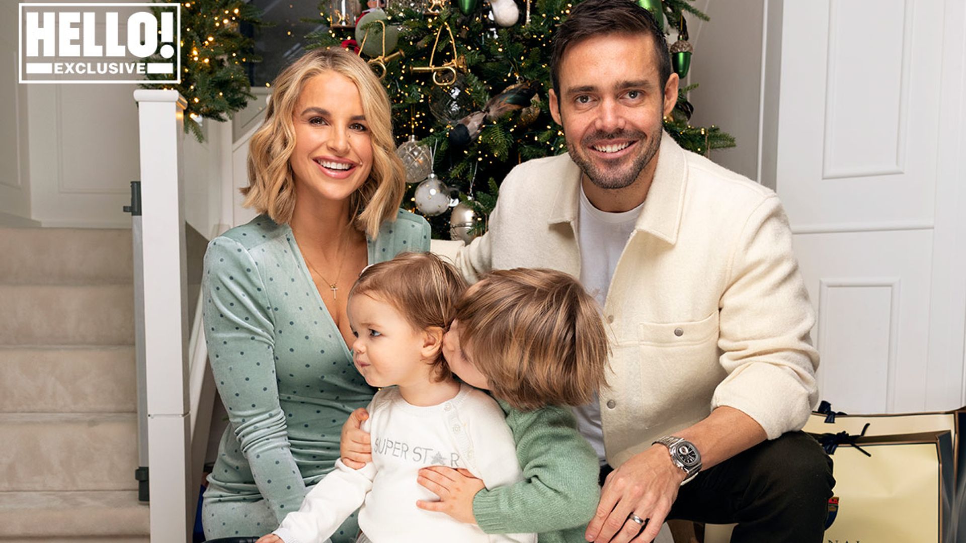 vogue williams family pic christmas