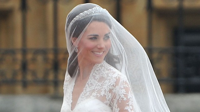 Catherine Middleton arrives to attend the Royal Wedding of Prince William to Catherine Middleton at Westminster Abbey on April 29, 2011 in London, England. The marriage of the second in line to the British throne is to be led by the Archbishop of Canterbury and will be attended by 1900 guests, including foreign Royal family members and heads of state. Thousands of well-wishers from around the world have also flocked to London to witness the spectacle and pageantry of the Royal Wedding.  (Photo by Pascal Le Segretain/Getty Images)