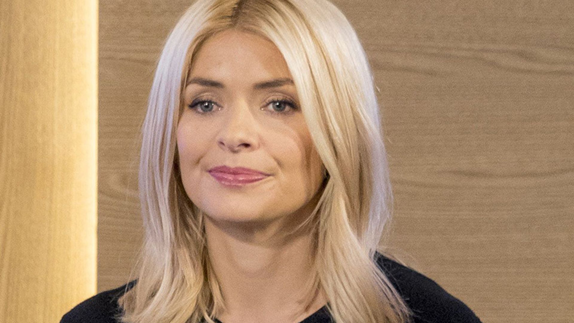 holly willoughby checked mini skirt instagram