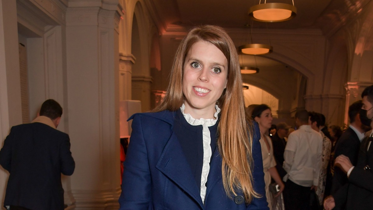 Princess Beatrice is every inch the doting mum to daughter Sienna ...