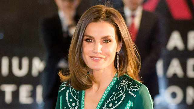 Letizia in green patterned dress