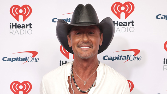 tim mcgraw in cowboy hat