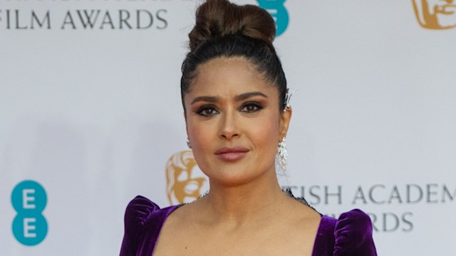 salma hayek bafta wardrobe malfunction