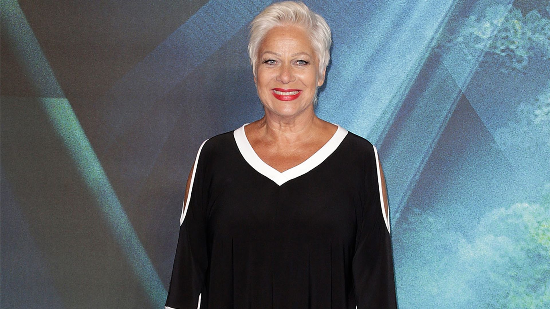 Denise Welch fans can't get enough of her 'happy place' as she soaks up LA sun with fellow ITV star Ross King