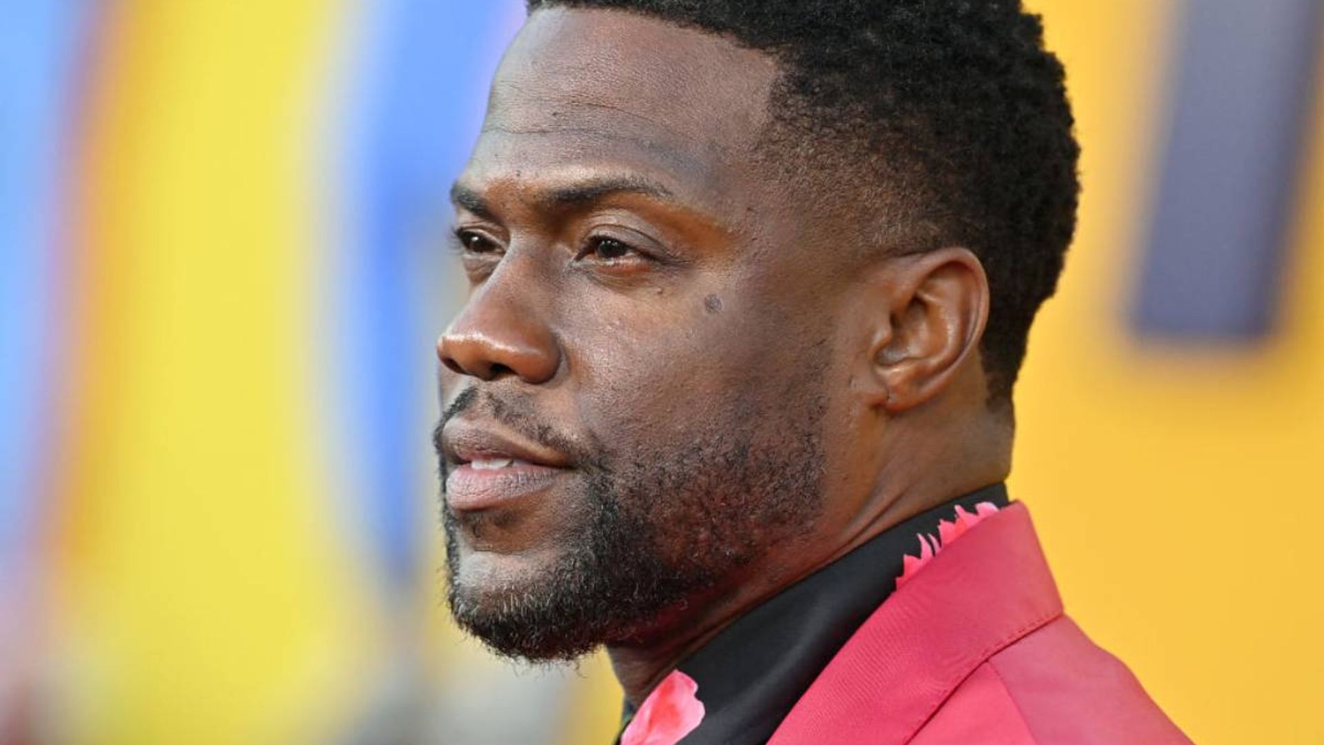 Kevin Hart shares devastating news of his father's death alongside family photos