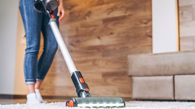 best bagless vacuums