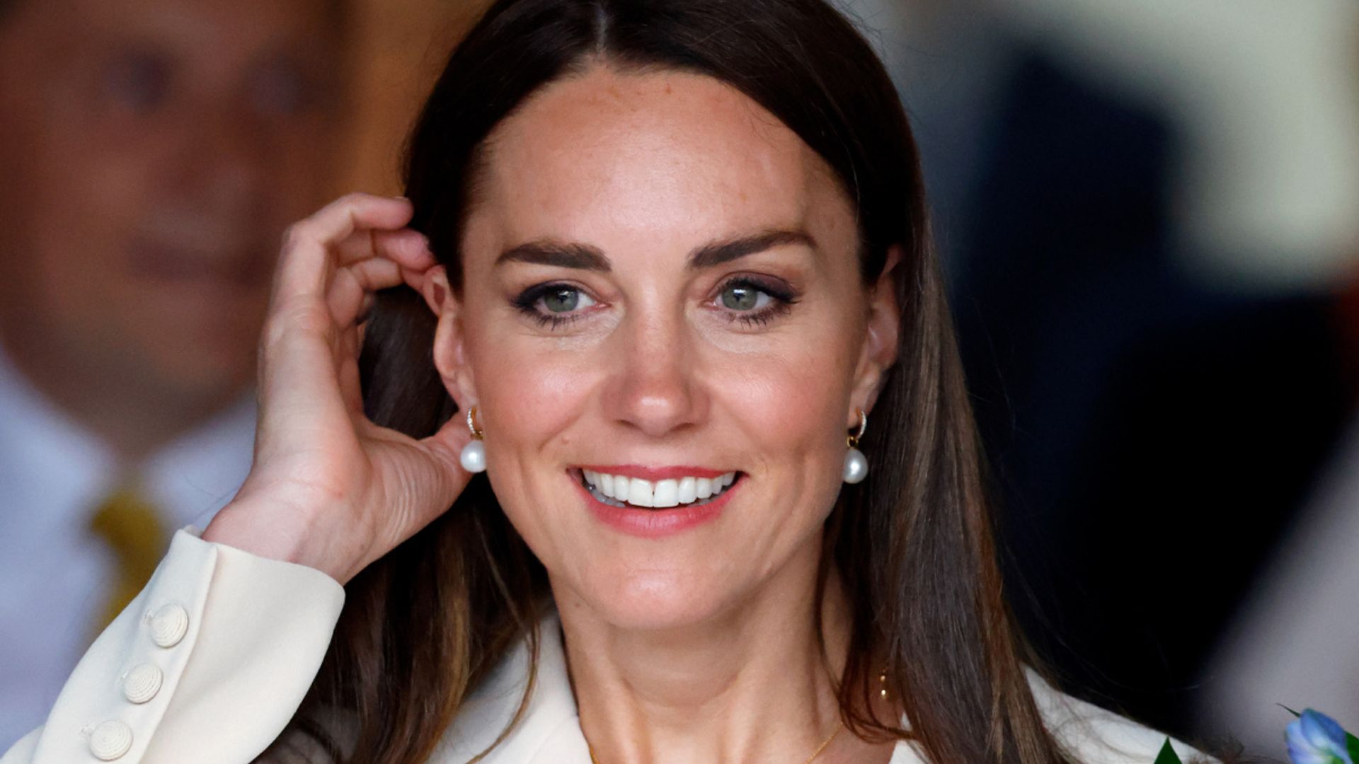 kate middleton diamond and pearl earrings dupe