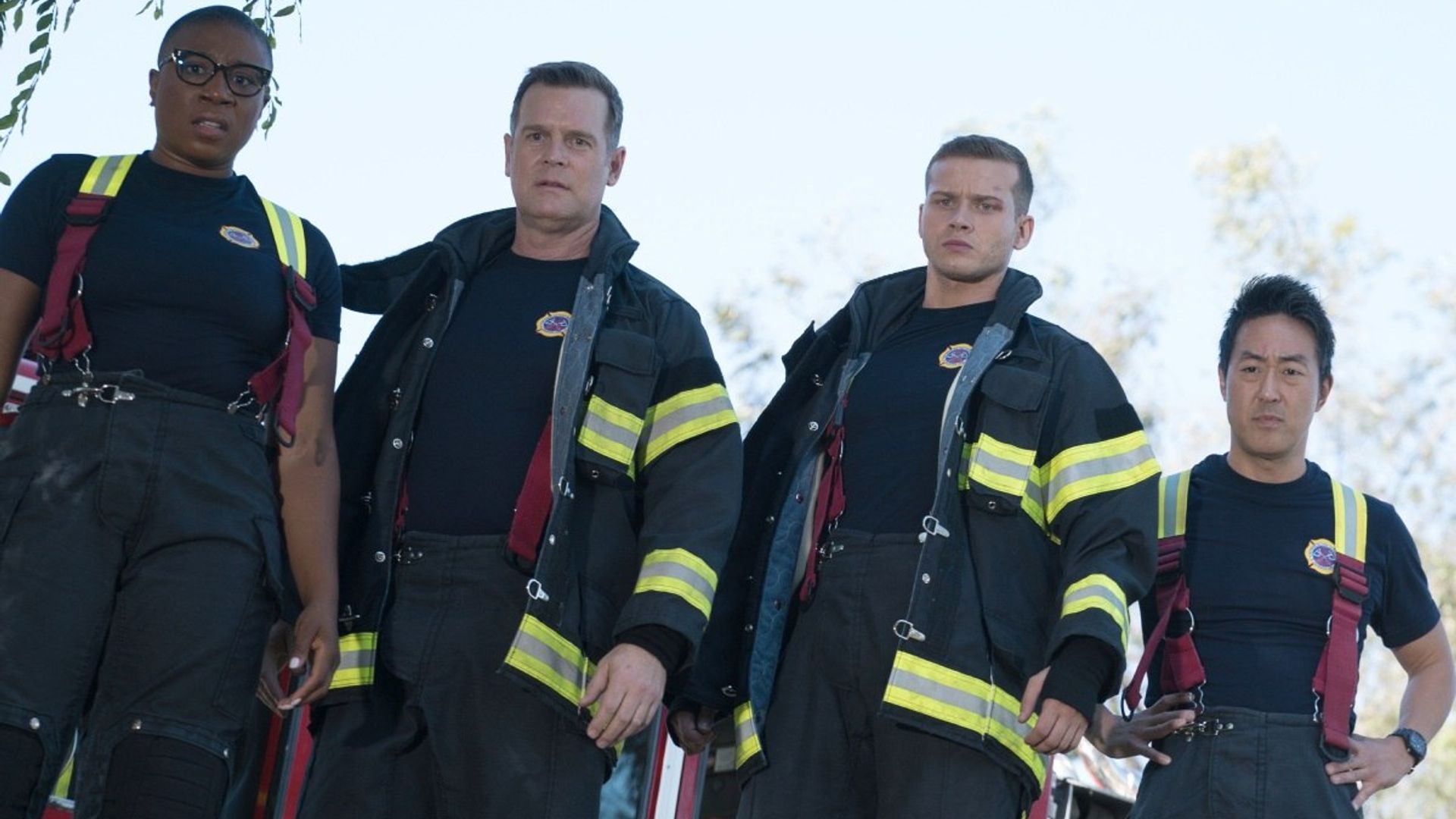 911 season five first trailer sees crew fight their biggest challenge