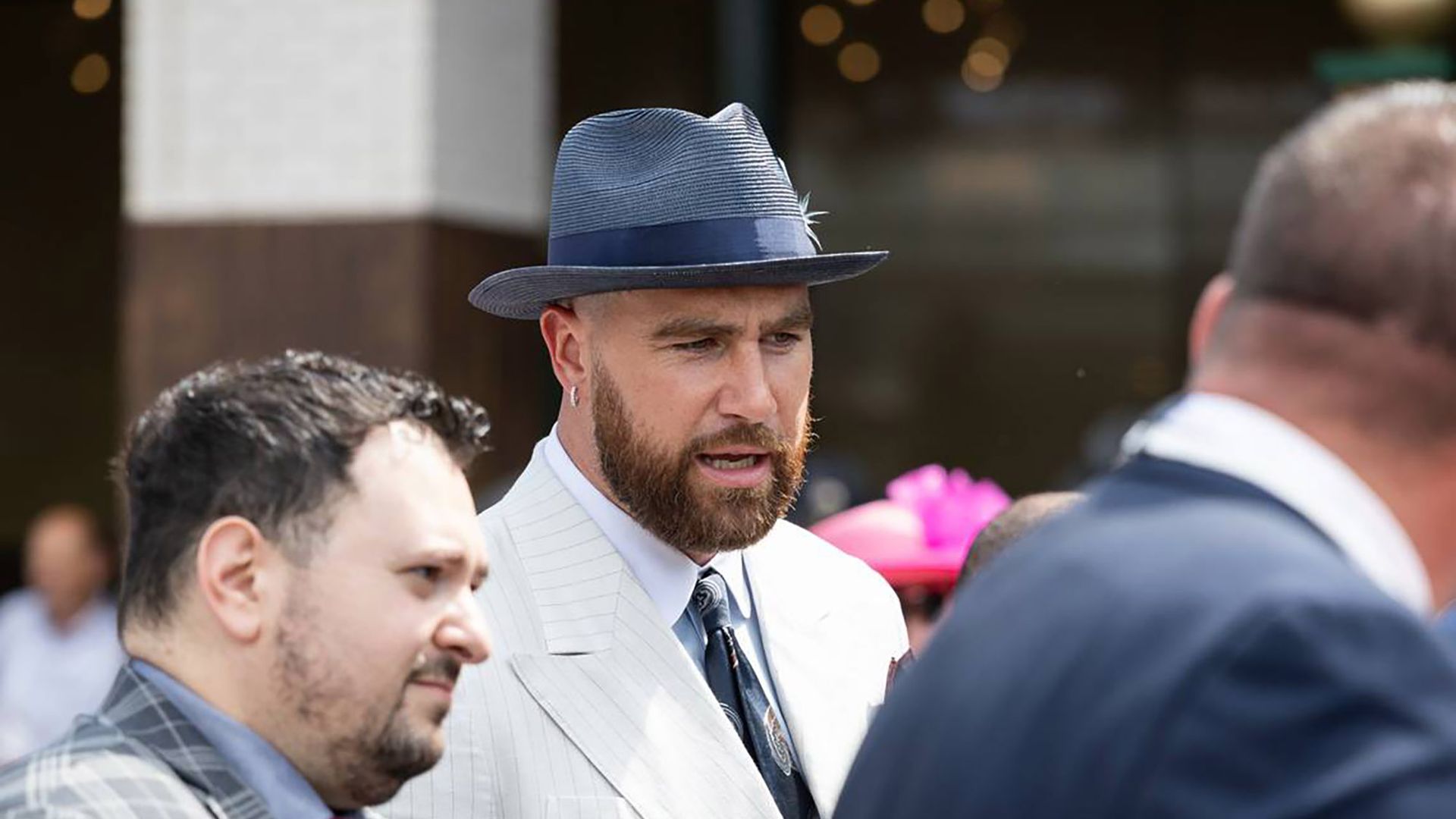 Travis Kelce makes surprising fashion choice as he attend Kentucky Derby