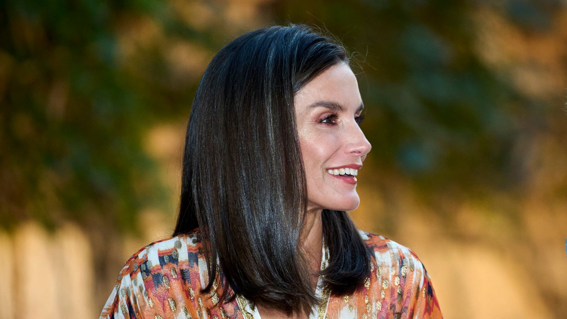 Queen Letizia just delivered a masterclass in high-waisted jeans