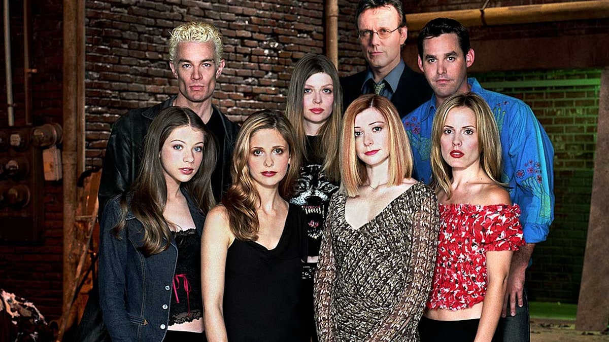 Inside Buffy the Vampire Slayer star Sarah Michelle Gellar's on-set ...