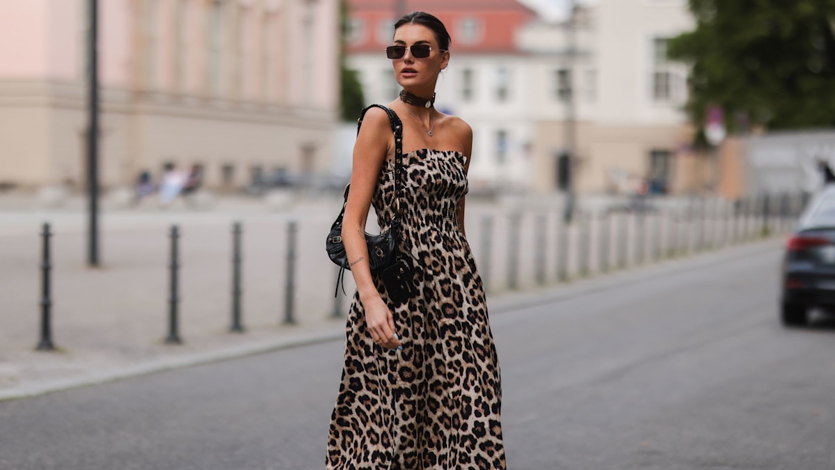 A Classic Way to Wear Leopard Print - M Loves M  Leopard print, Leopard  print dress, Animal print fashion