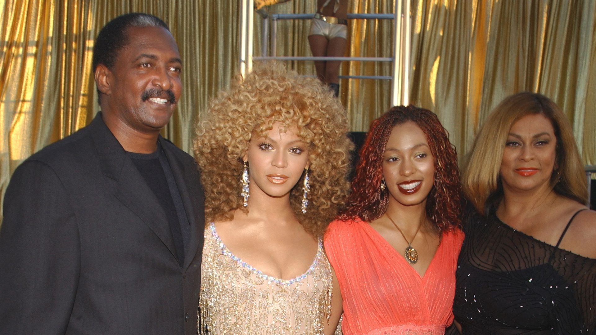 Beyoncé with her mom, dad and sister Solange 