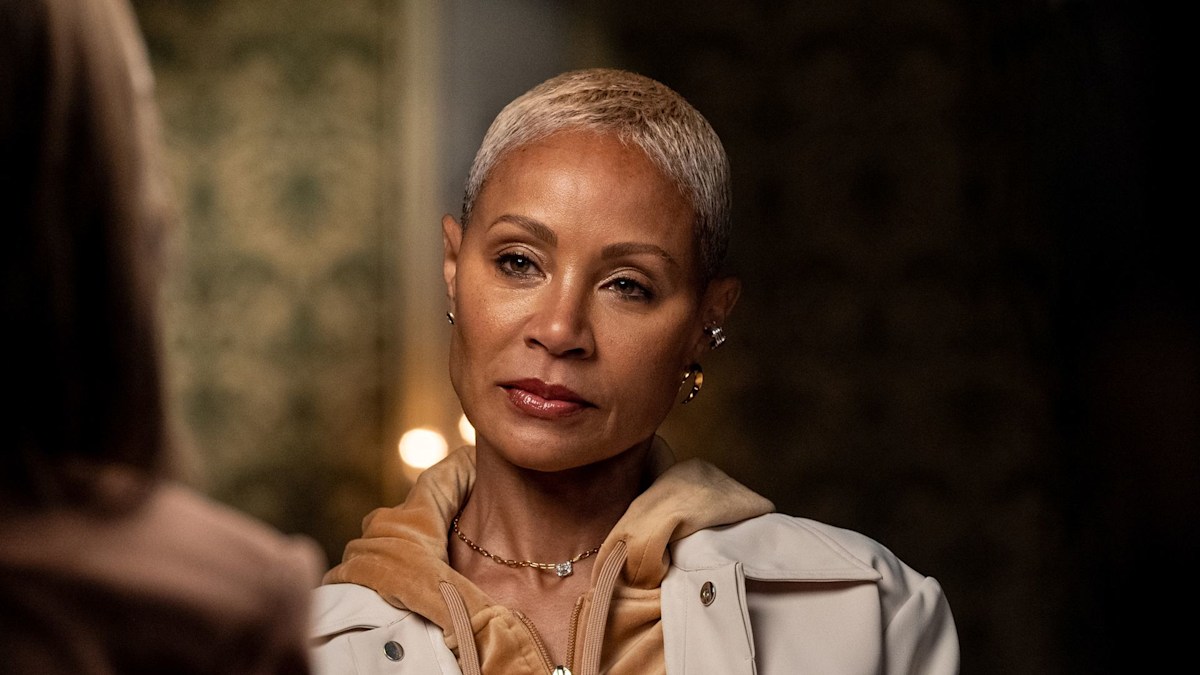 Jada Pinkett Smith’s Explosive New Book: Everything We Know, From Will Smith’s Oscar Slap to Tupac and Drug Dealing