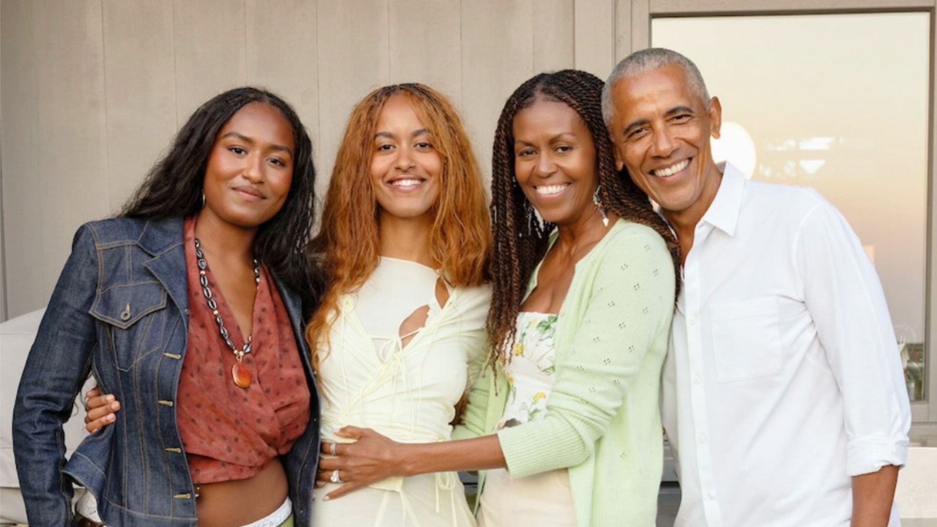 Sasha, Malia, Michelle and Barack Obama pose for a family photo, shared on Instagram
