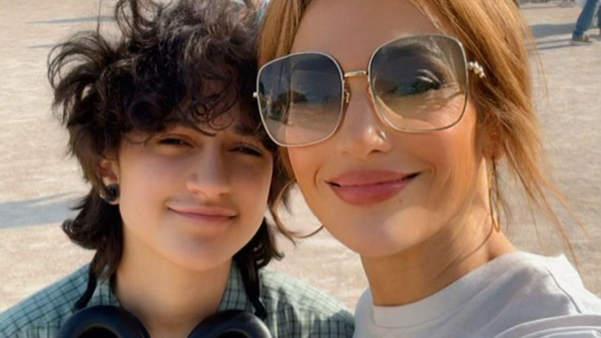 Jennifer Lopez spends one-on-one time with Emme following emotional family admission