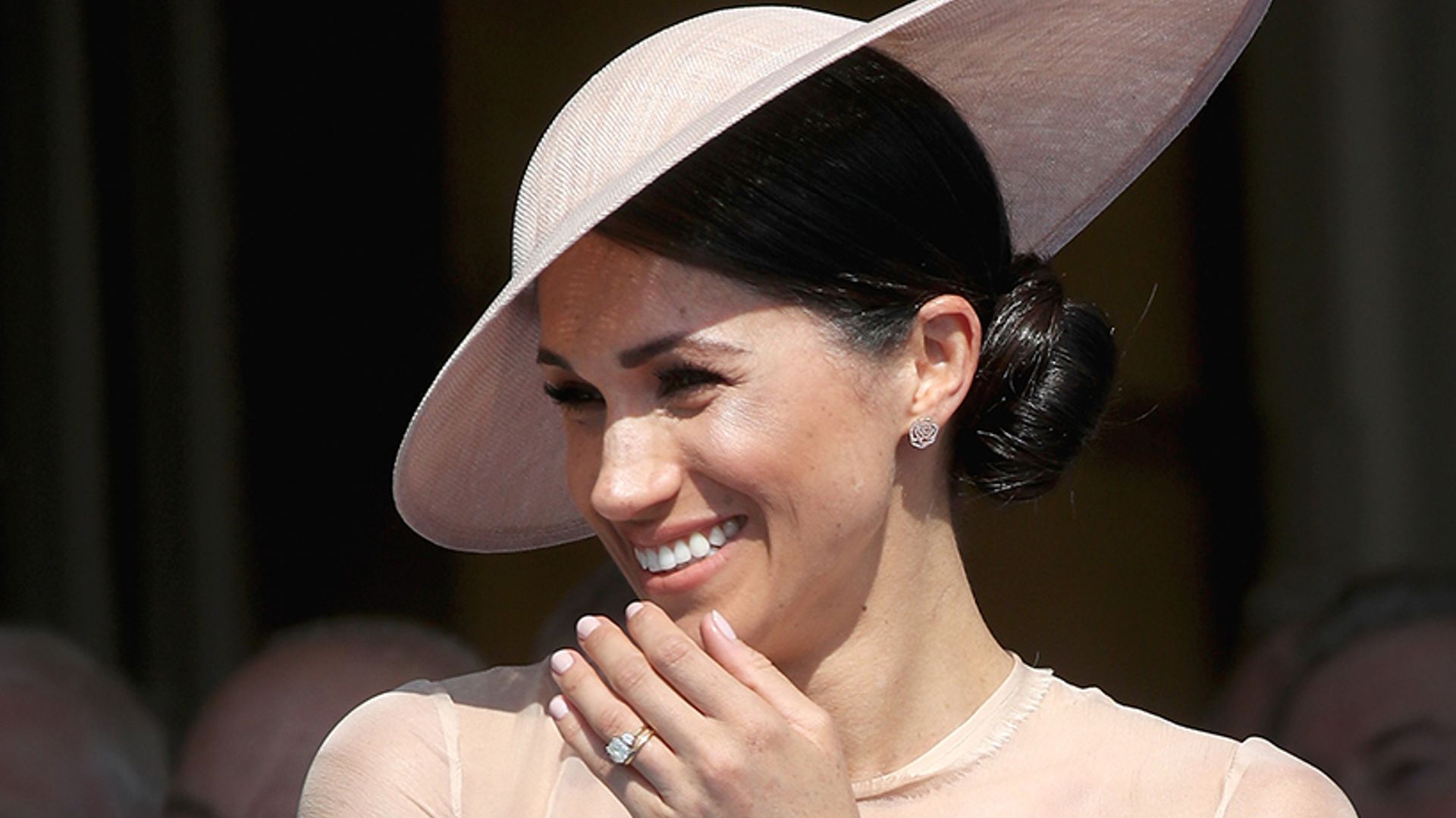 meghan markle laughing