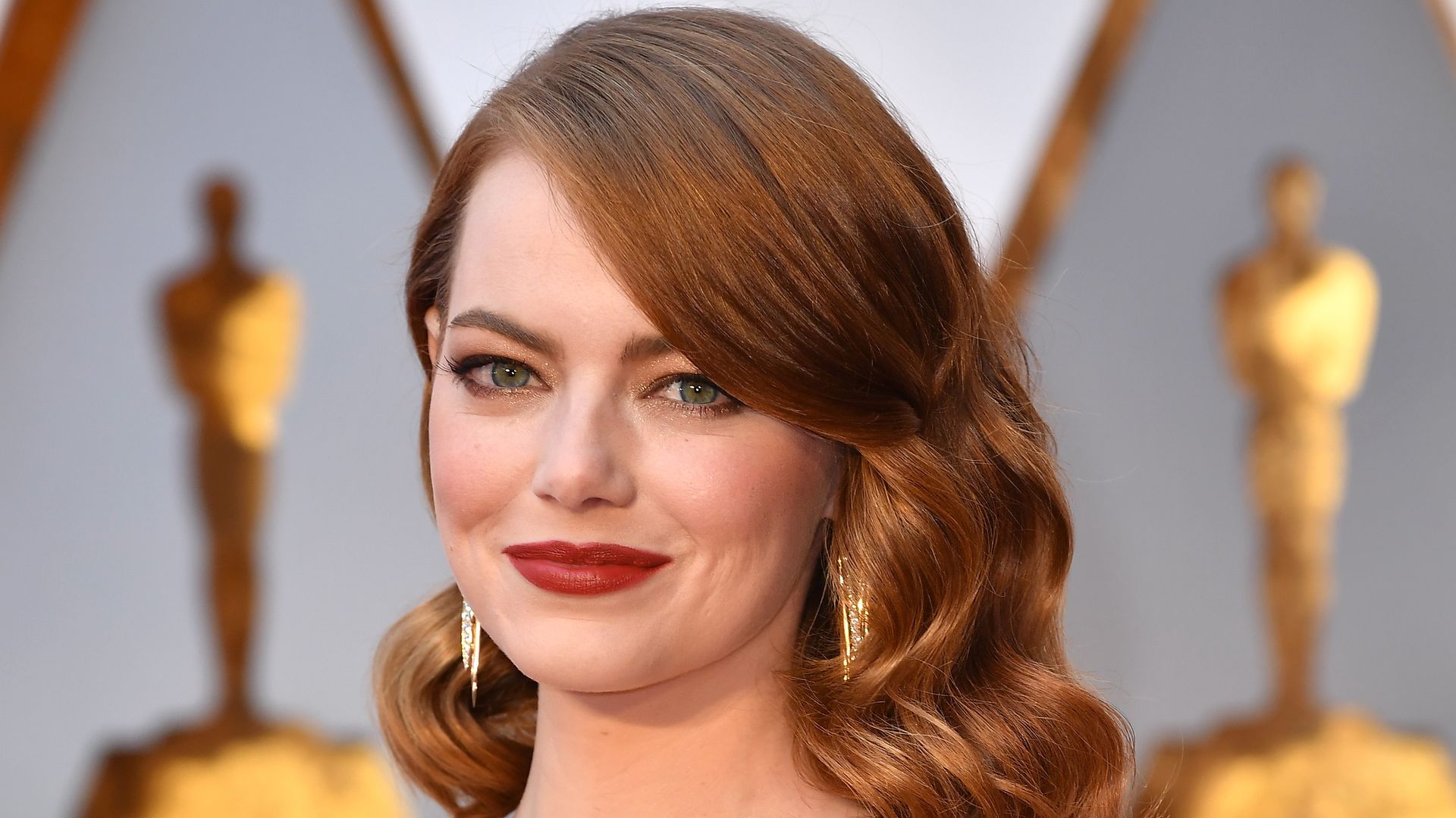 Emma Stone attends the 89th Annual Academy Awards at Hollywood & Highland Center on February 26, 2017 in Hollywood, California